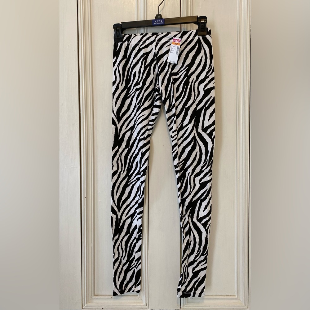 Zebra print leggings, size small